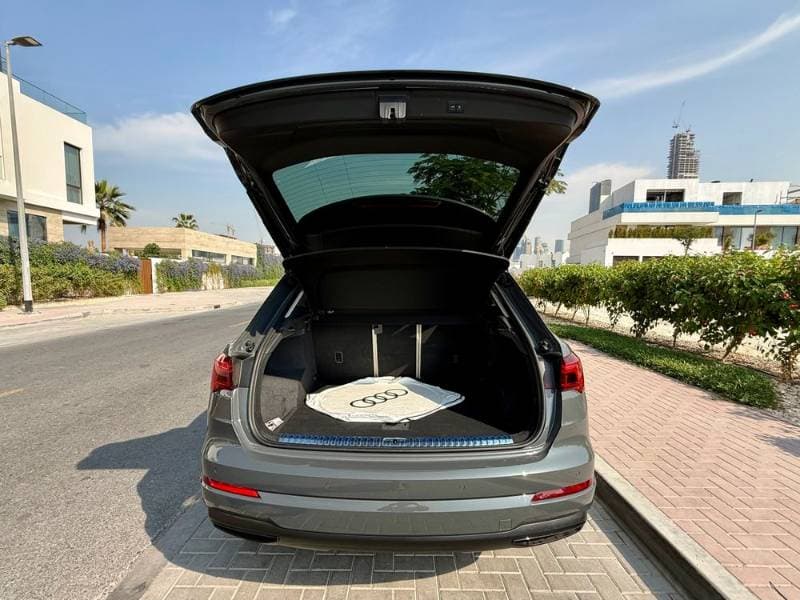 2023 Audi Q3 thumbnail 5