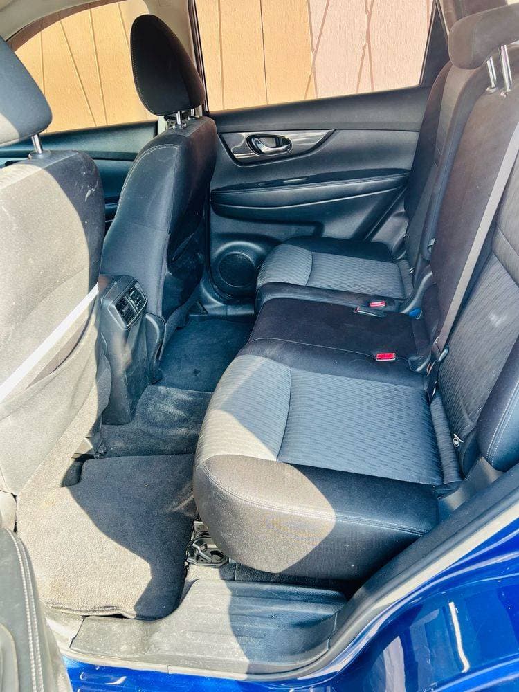 2020 Nissan Rogue thumbnail 5