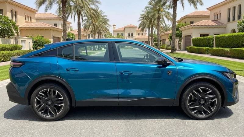 2026 Peugeot 3008 thumbnail 2