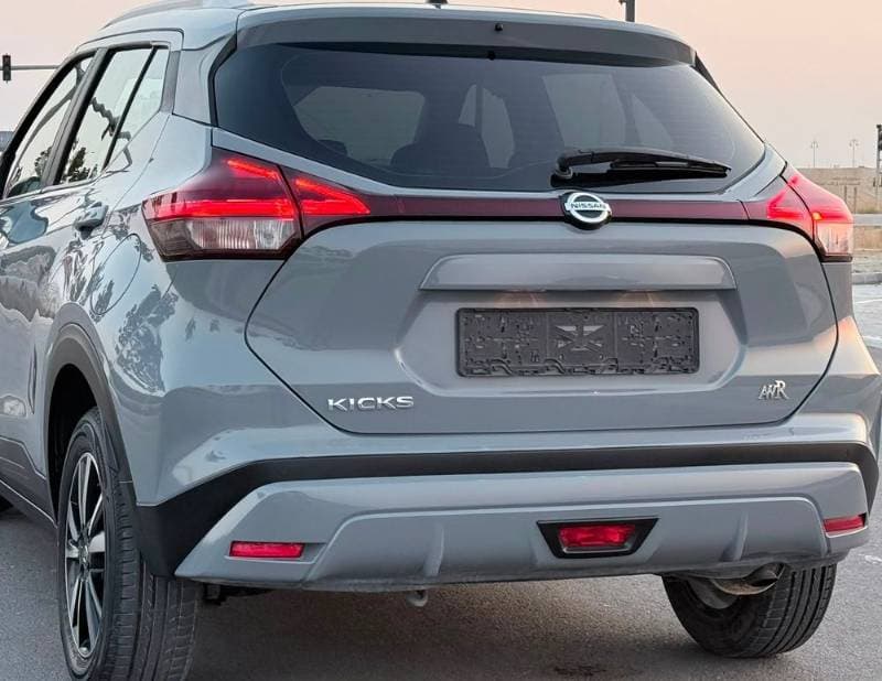 2022 Nissan Kicks thumbnail 7
