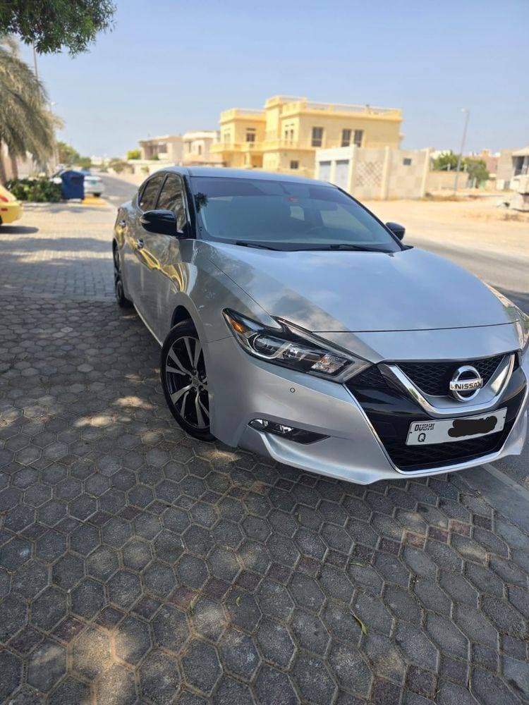 2018 Nissan Maxima thumbnail 2