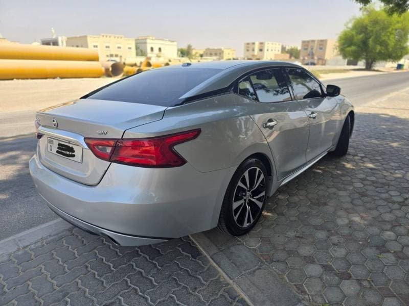 2018 Nissan Maxima thumbnail 6