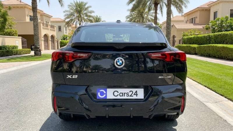 2025 BMW X2 thumbnail 3