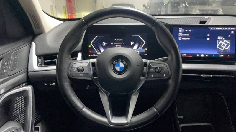 2025 BMW X2 thumbnail 7