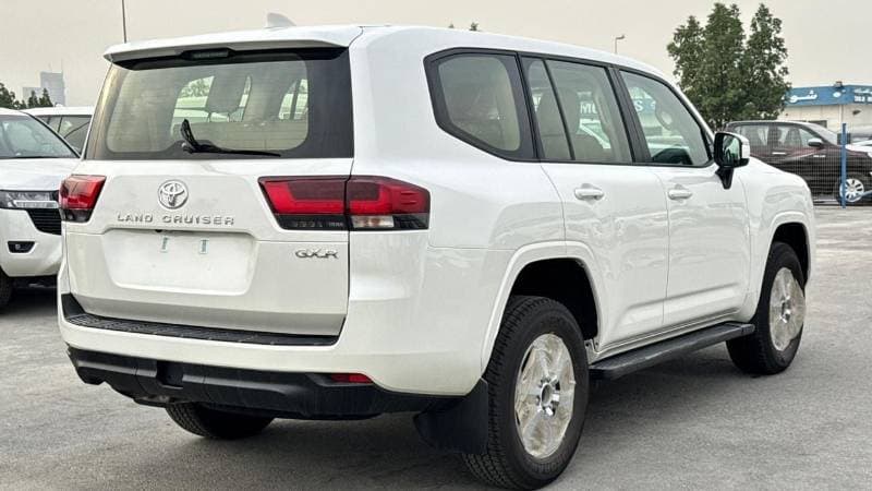 2026 Toyota Land Cruiser GXR thumbnail 7
