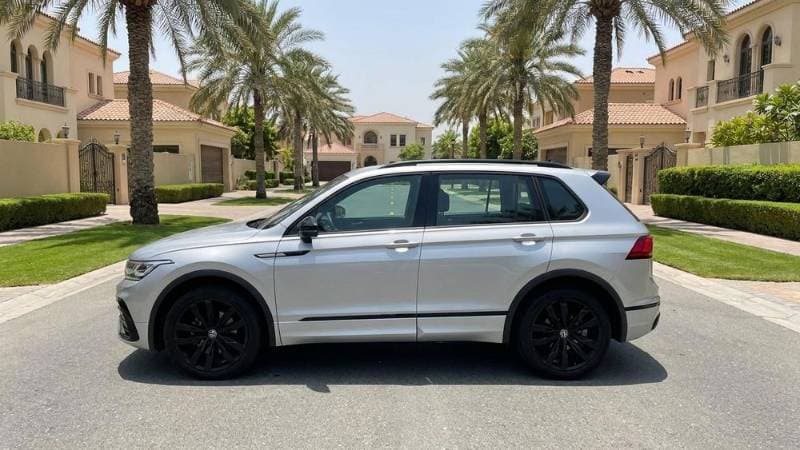 2023 Volkswagen Tiguan thumbnail 4