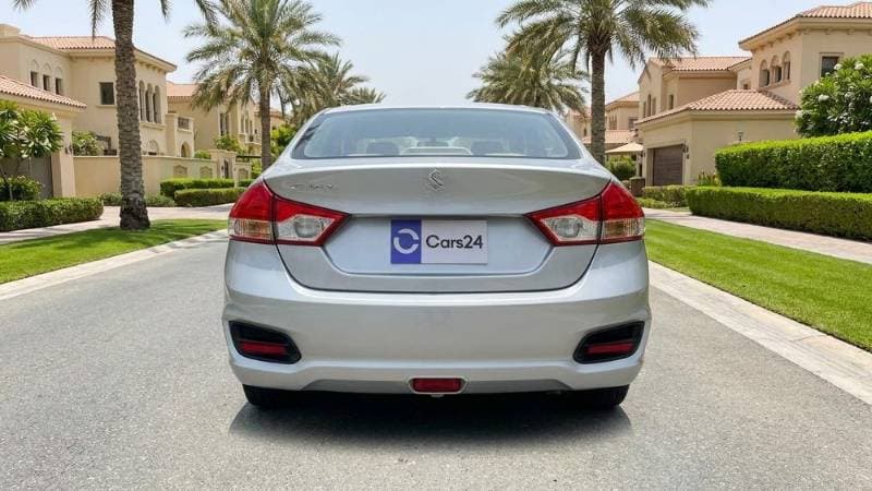 2024 Suzuki Ciaz thumbnail 3