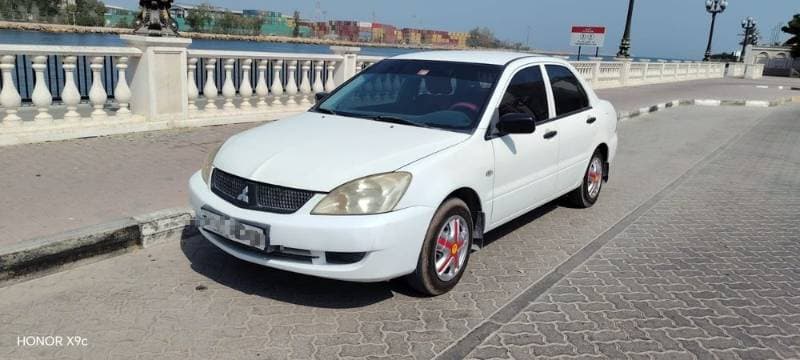 2013 Mitsubishi Lancer thumbnail 3