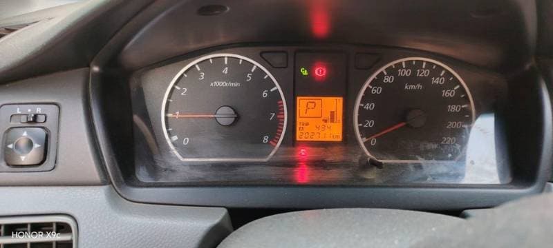 2013 Mitsubishi Lancer thumbnail 4
