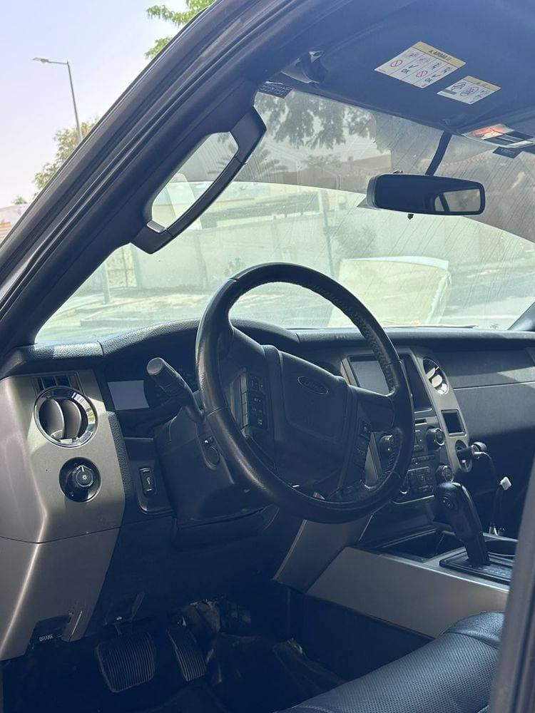 2015 Ford Expedition thumbnail 4