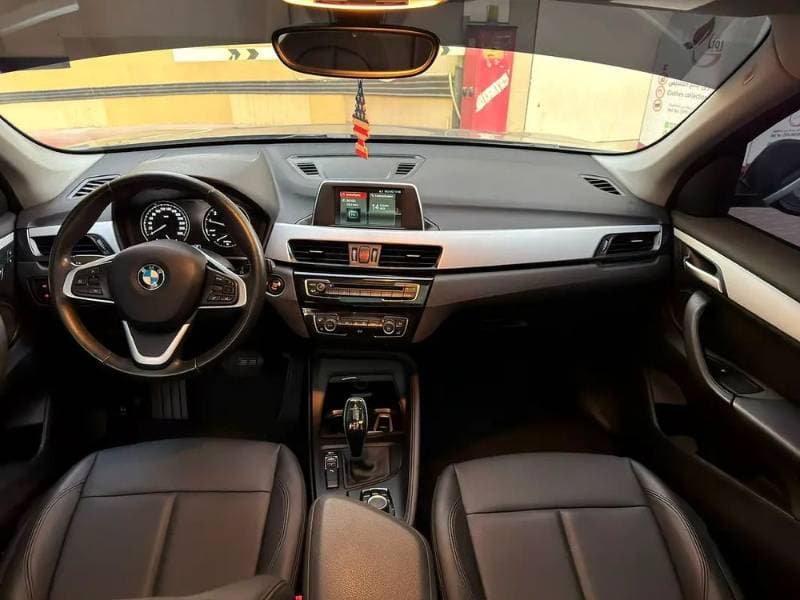 2019 BMW iX1