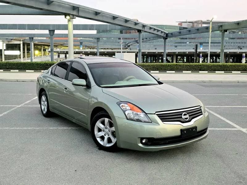 2008 Nissan Altima thumbnail 3
