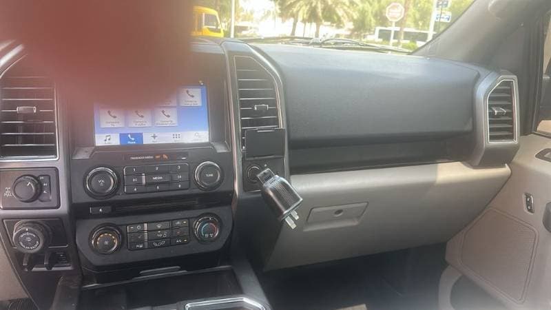 2018 Ford F-150 thumbnail 4