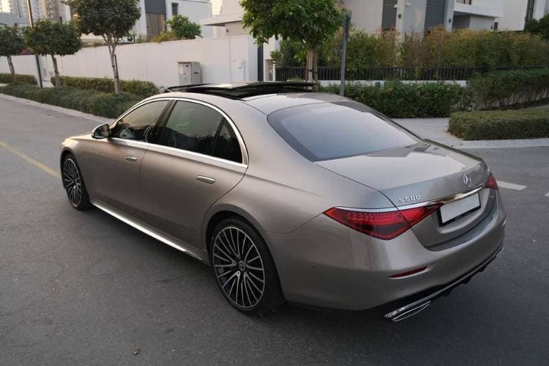 2024 Mercedes-Benz S-Class thumbnail 3