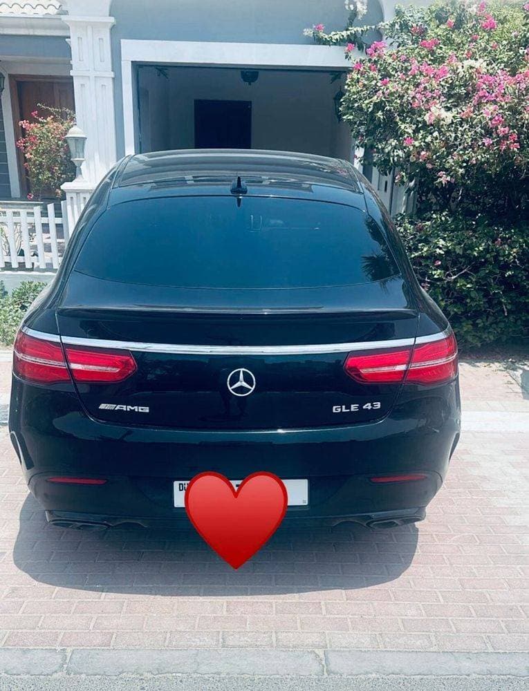 2017 Mercedes-Benz GLE-Class thumbnail 3