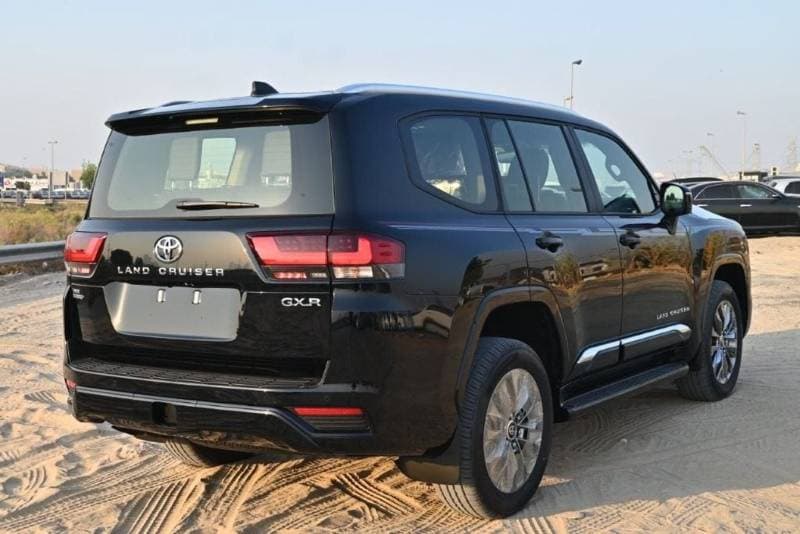 2026 Toyota Land Cruiser GXR thumbnail 6