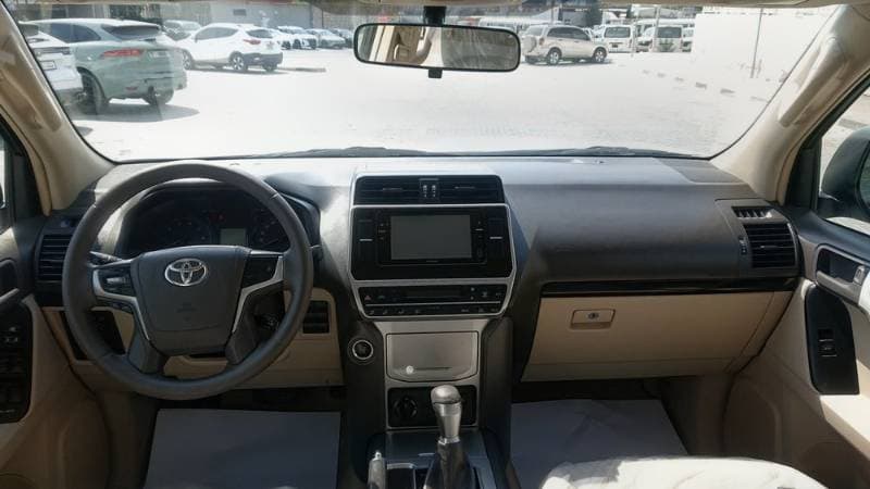 2023 Toyota Land Cruiser Prado thumbnail 4