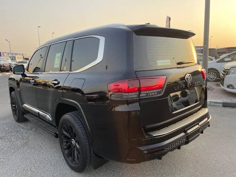 2026 Toyota Land Cruiser VXR thumbnail 5