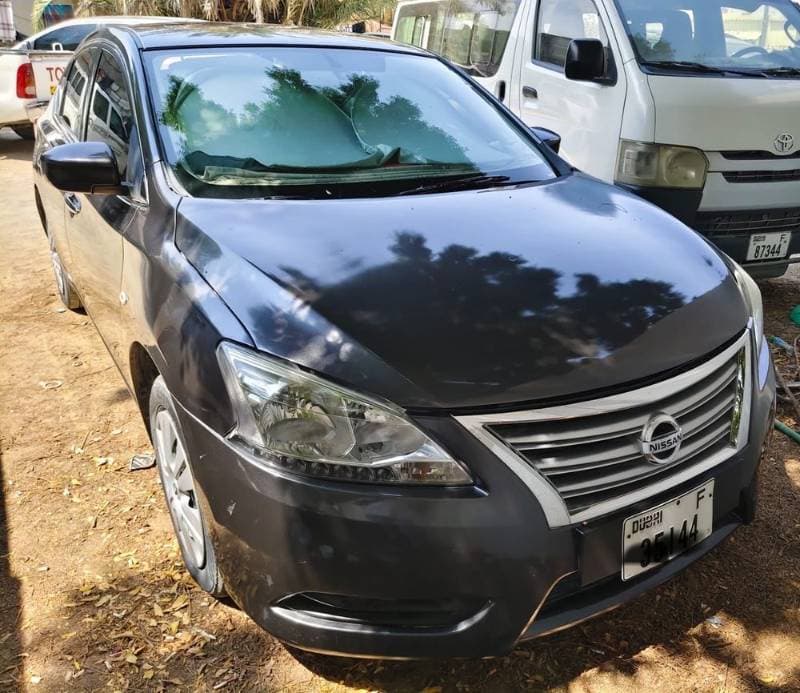 2014 Nissan Sentra thumbnail 2