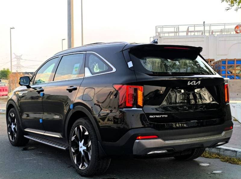 2027 Kia Sorento EX thumbnail 4