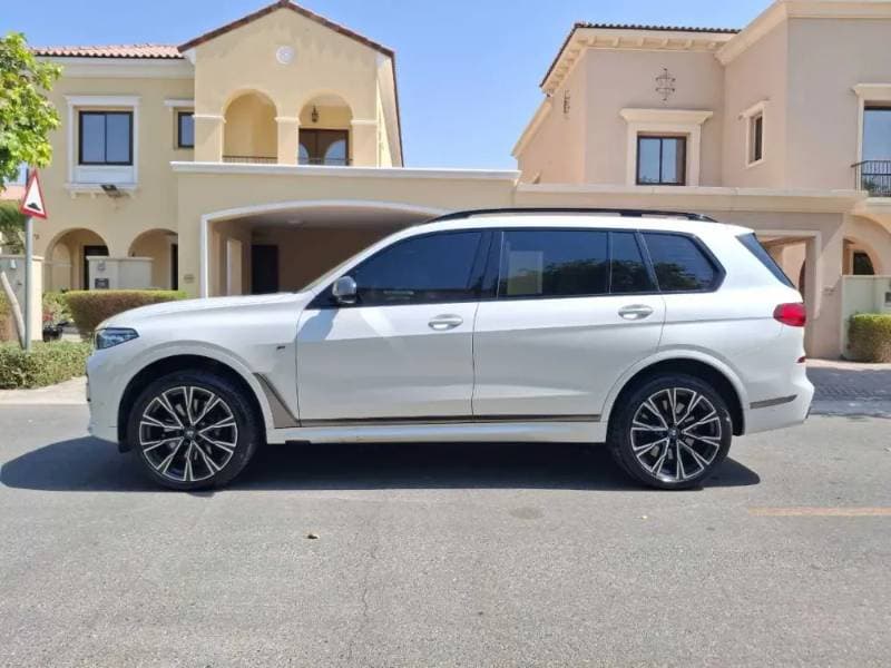 2022 BMW X7 thumbnail 8