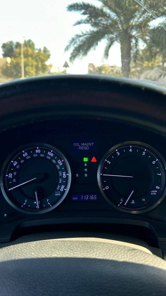 2011 Lexus IS thumbnail 2
