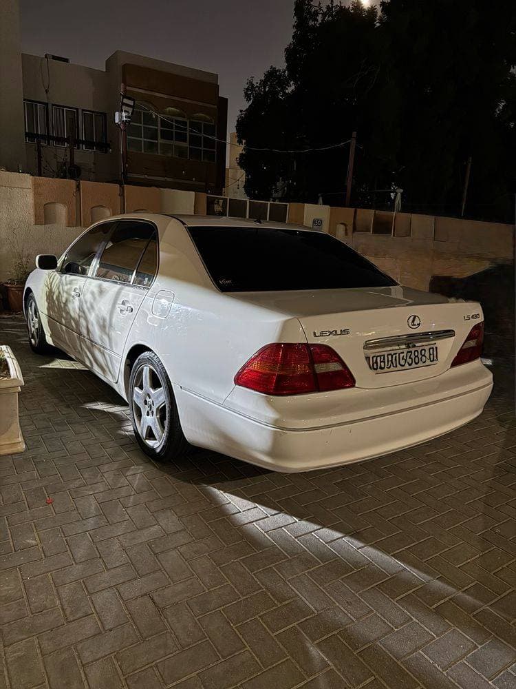 2002 Lexus LS 430 thumbnail 2