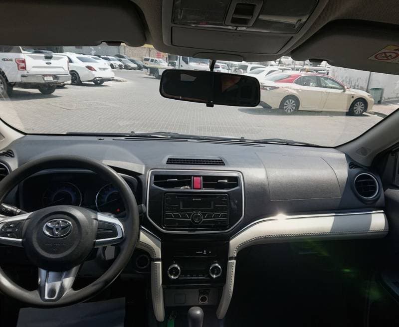 2021 Toyota Rush thumbnail 4