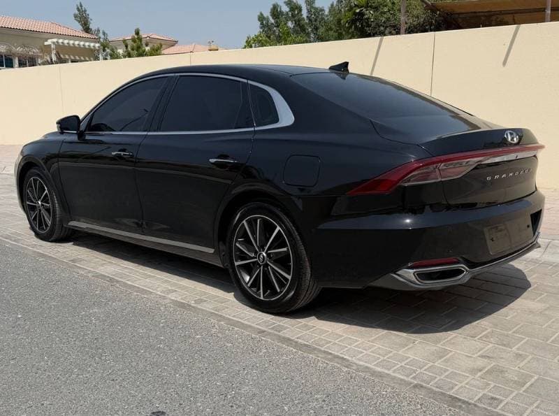 2022 Hyundai Grandeur thumbnail 2