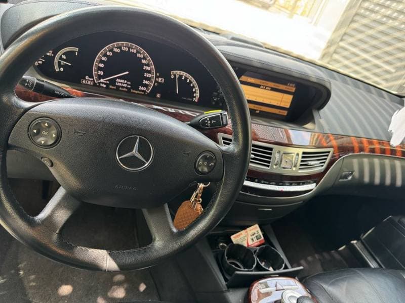 2007 Mercedes-Benz S-Class thumbnail 6