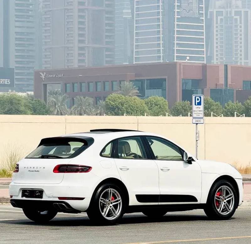 2014 Porsche Macan