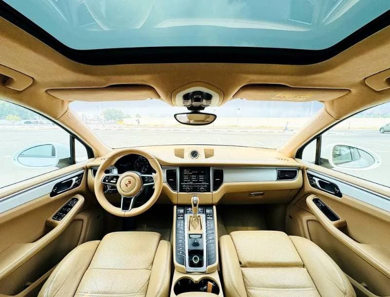 2014 Porsche Macan thumbnail 2