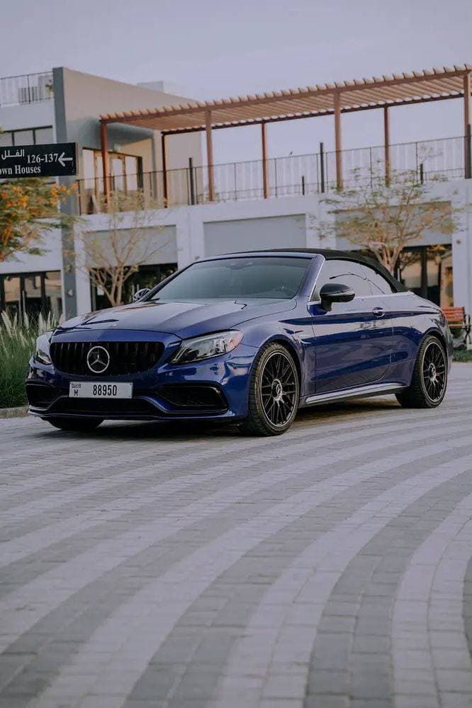 2019 Mercedes-Benz C 63 AMG thumbnail 3