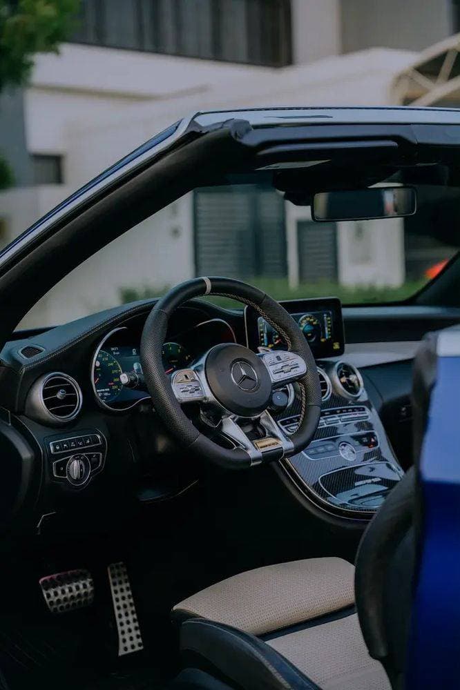 2019 Mercedes-Benz C 63 AMG thumbnail 2