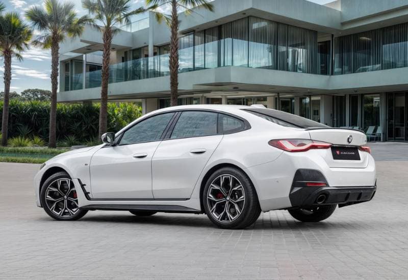2022 BMW 4 Series Gran Coupe thumbnail 2
