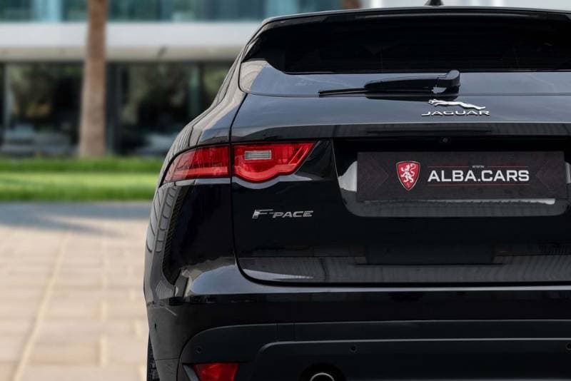 2020 Jaguar F-Pace thumbnail 6