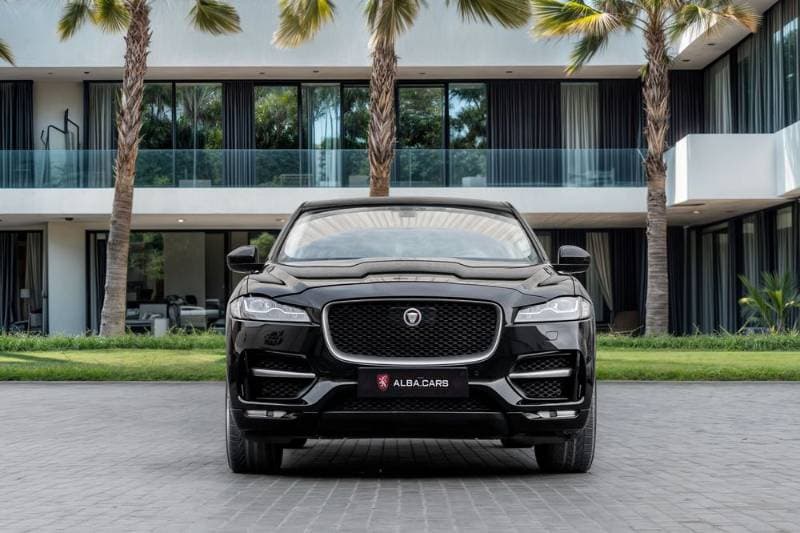 2020 Jaguar F-Pace thumbnail 4