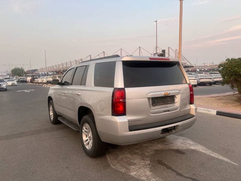 2015 Chevrolet Tahoe thumbnail 4