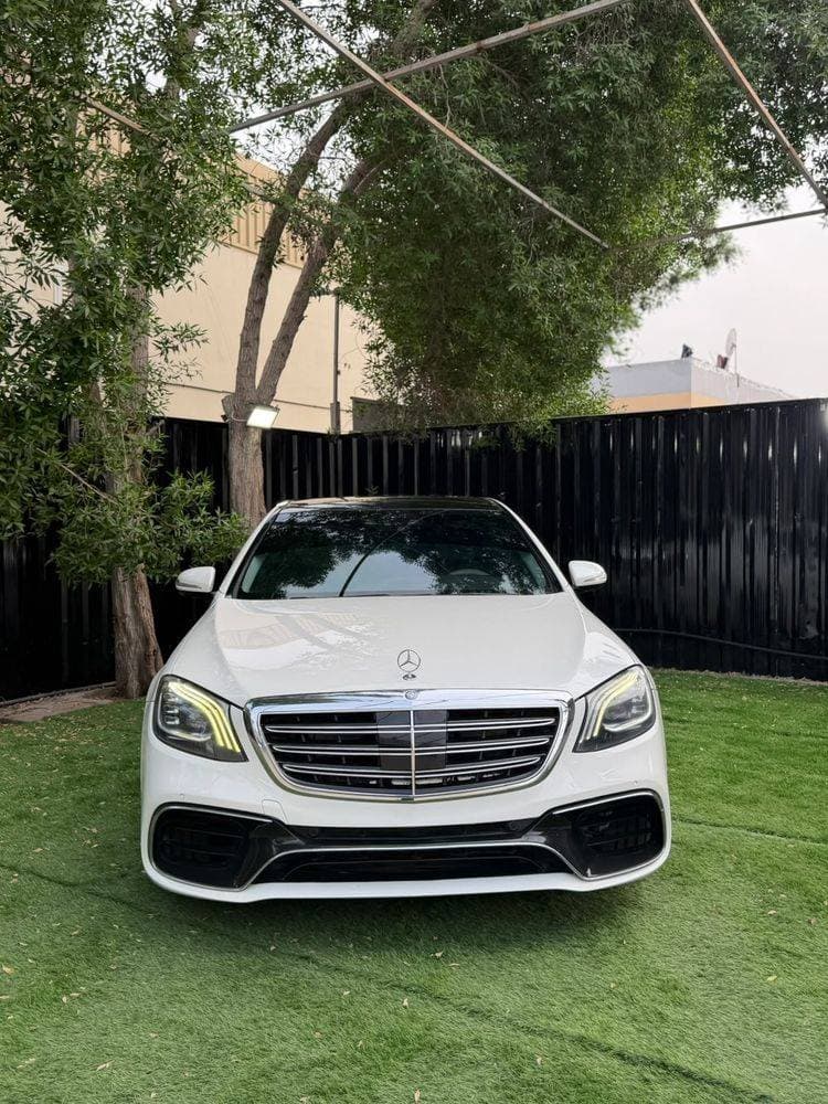 2015 Mercedes-Benz S-Class thumbnail 3
