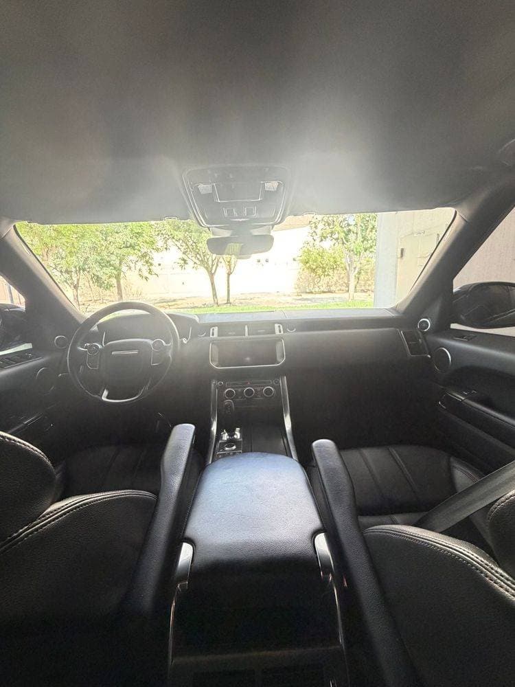 2017 Land Rover Range Rover Sport thumbnail 2
