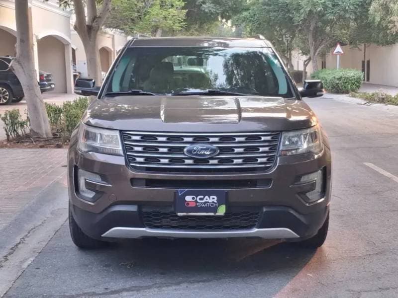 2016 Ford Explorer thumbnail 2