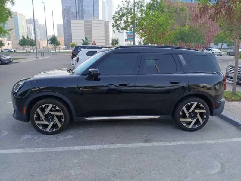2025 Mini Countryman thumbnail 4