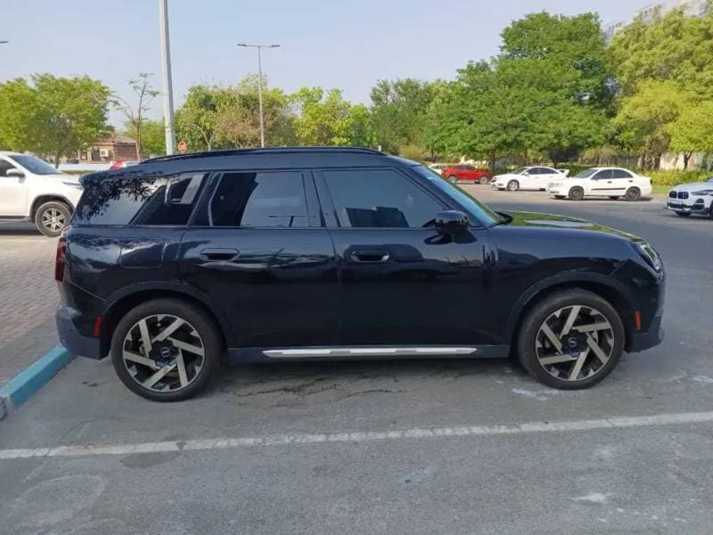 2025 Mini Countryman thumbnail 8