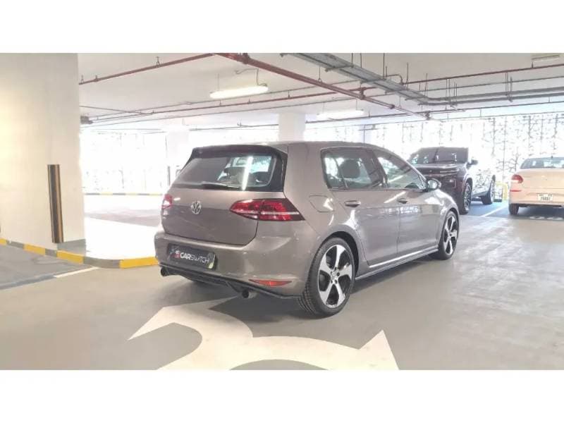 2015 Volkswagen Golf thumbnail 5