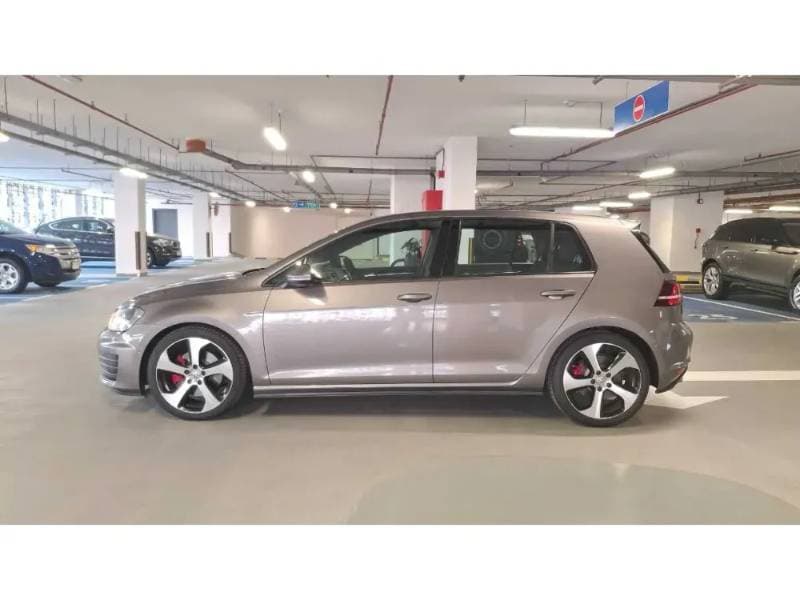 2015 Volkswagen Golf thumbnail 8