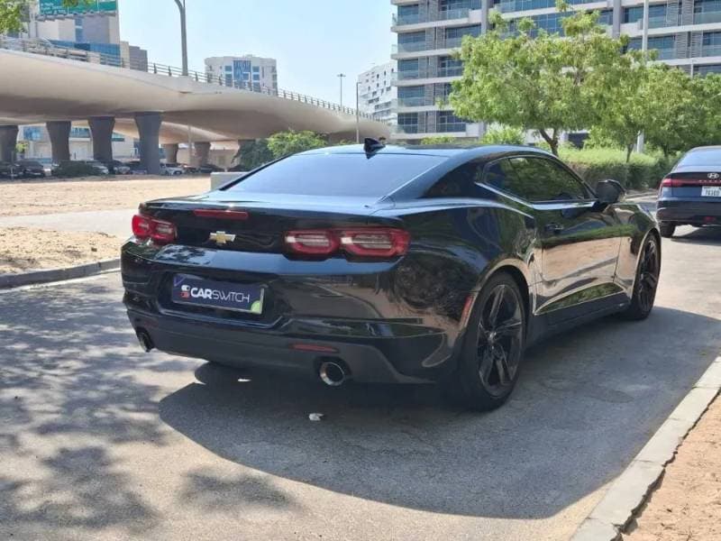 2021 Chevrolet Camaro Coupe thumbnail 5