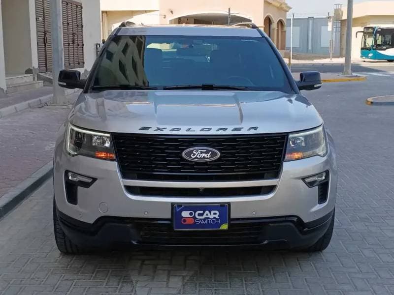 2019 Ford Explorer thumbnail 2
