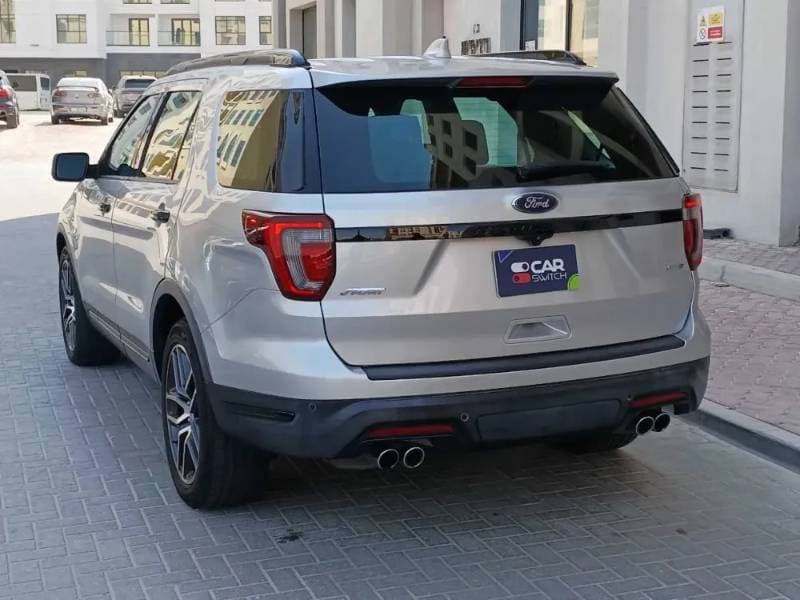 2019 Ford Explorer thumbnail 7