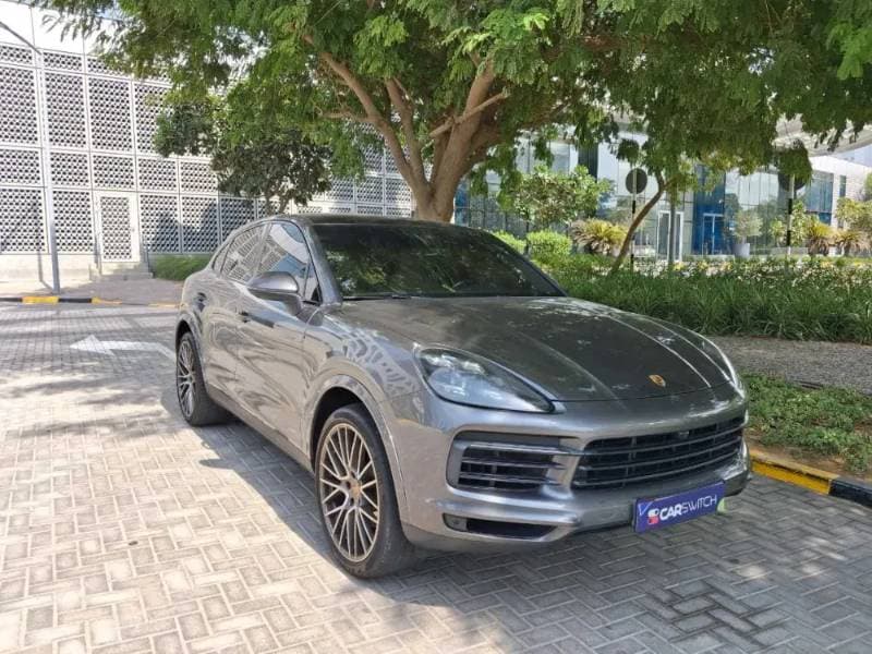 2020 Porsche Cayenne thumbnail 3