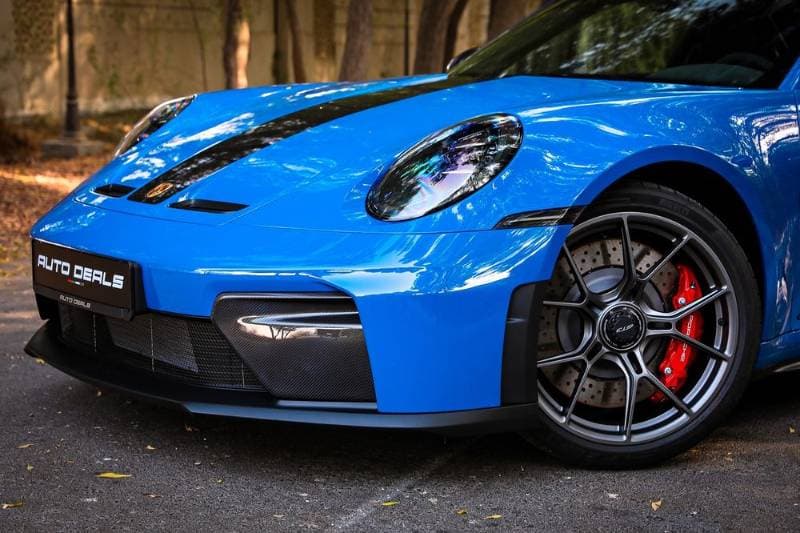2026 Porsche 911 thumbnail 7